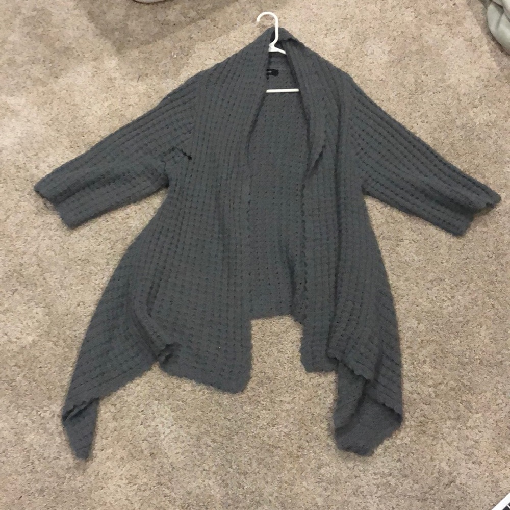 Grey cardigan